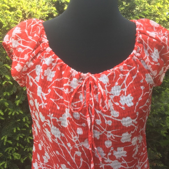 Gap Floral Summer Top Red White Drawstring Neck - Picture 2 of 4